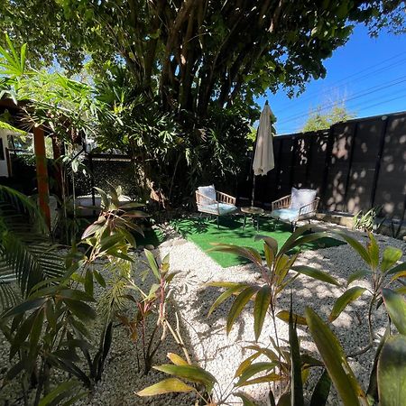 Fuego Lodge Playa Santa Teresa  エクステリア 写真