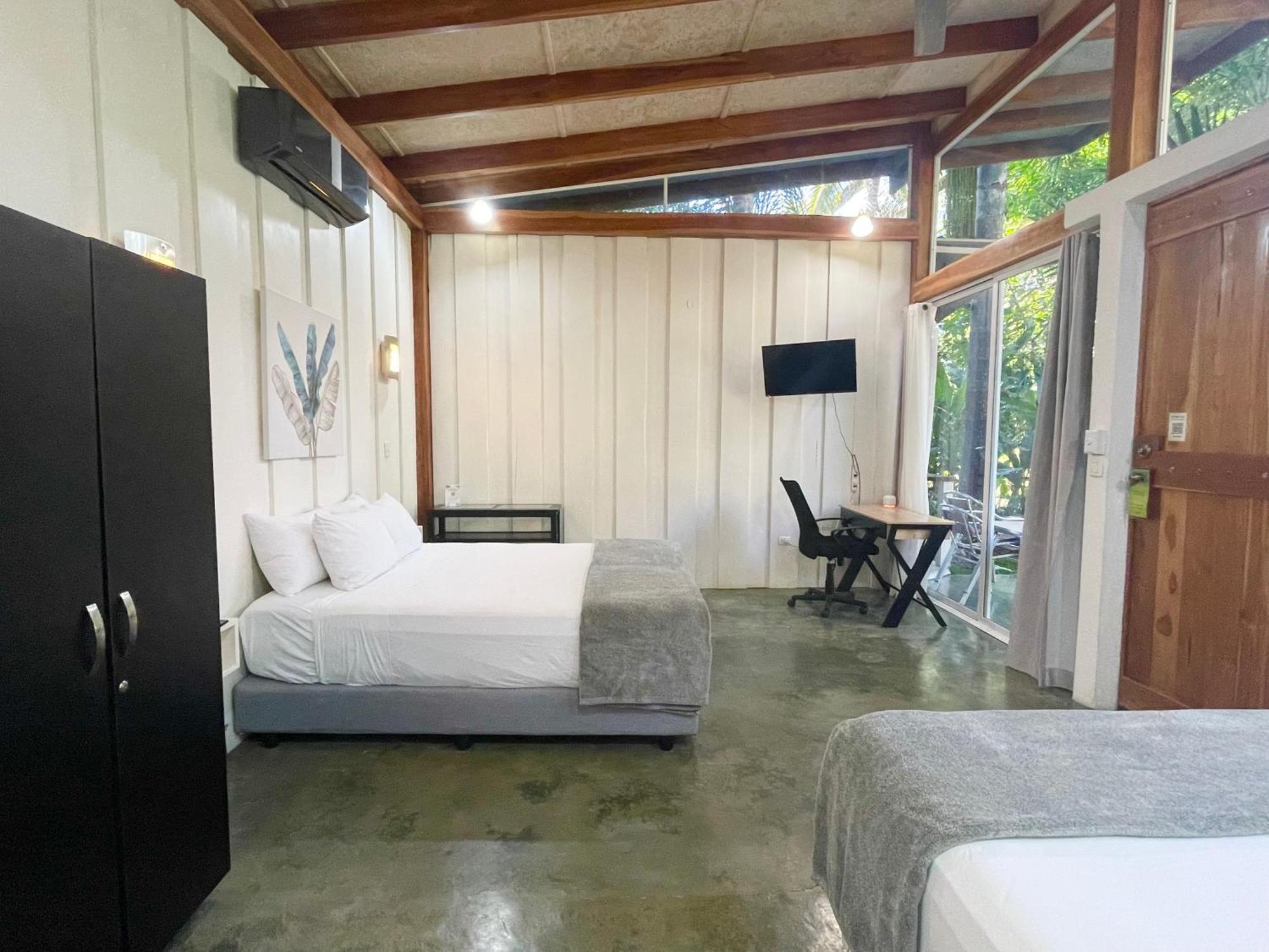 Fuego Lodge Playa Santa Teresa  エクステリア 写真