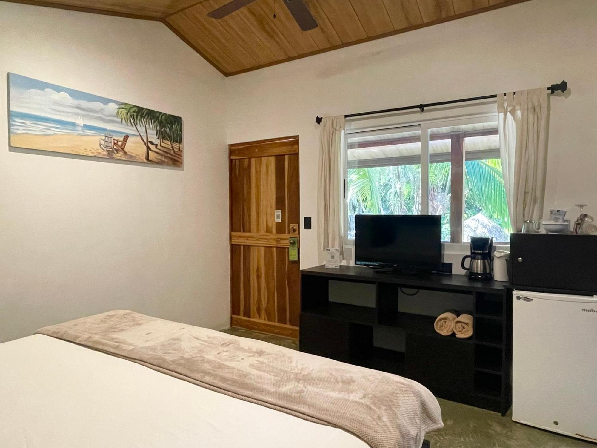 Fuego Lodge Playa Santa Teresa  エクステリア 写真